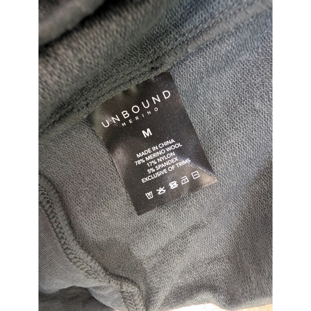 NWT Unbound Merino Hoodie Mens M Dark Gray Compact Travel Long Sleeve Full Zip - Picture 4 of 5